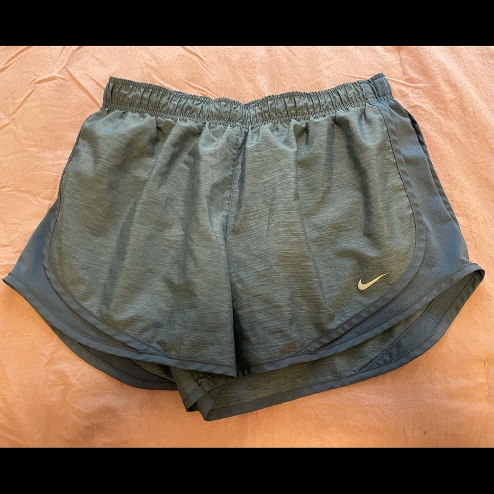 EUC Nike Tempo Dri-Fit shorts